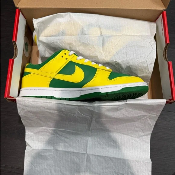 Nike Dunk Low Retro BTTYS Apple Green Yellow Strike - Picture 2 of 3
